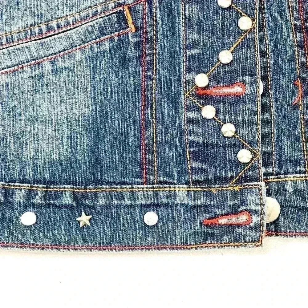NEESO London Women's Jean Jacket L Metal Studs Patches Red New York Retro Y2K - Picture 10 of 16